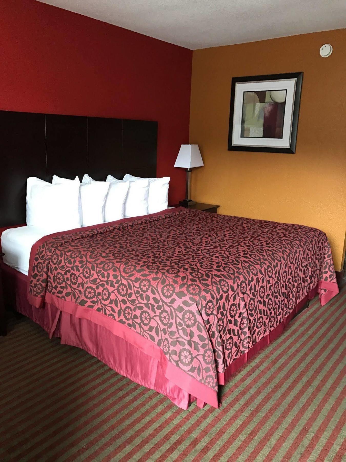 Days Inn By Wyndham Liberty/Ne Kansas City ภายนอก รูปภาพ